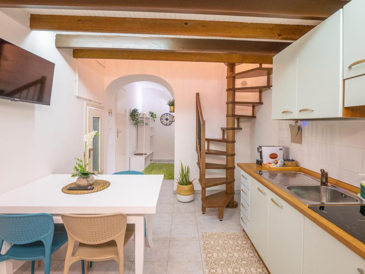 Casa Iryna Pietra Ligure Exterior foto